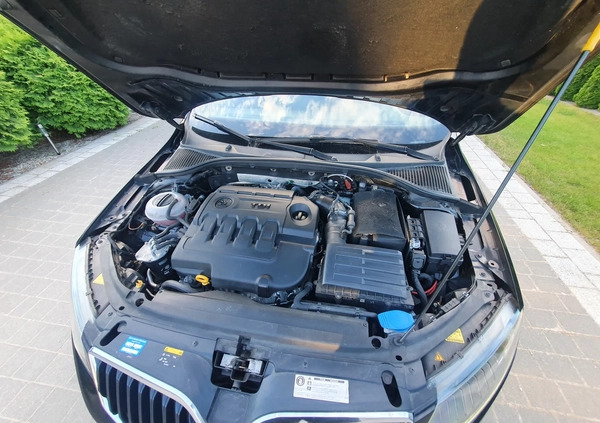Skoda Octavia cena 56999 przebieg: 246281, rok produkcji 2015 z Grudziądz małe 781